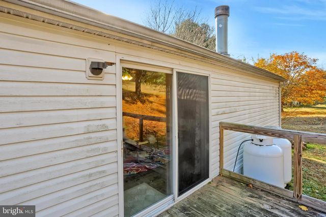 240 LIMEKILN RD, Newport, PA 17074