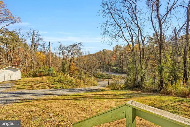 240 LIMEKILN RD, Newport, PA 17074