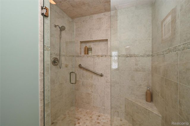 32095 SPRUCE Lane 50, Beverly Hills Village, MI 48025