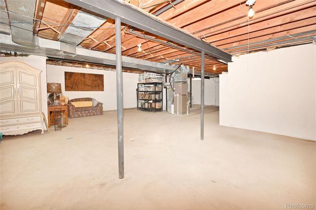 32095 SPRUCE Lane 50, Beverly Hills Village, MI 48025