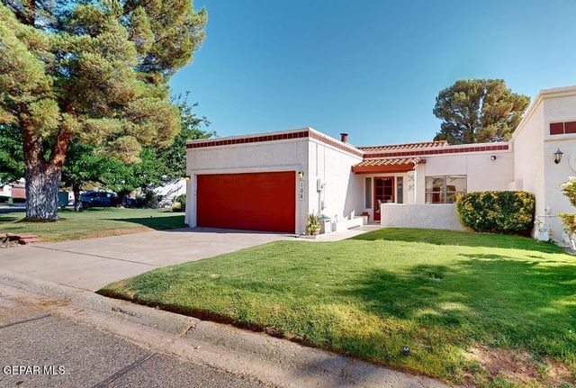 108 Casas Bellas, Santa Teresa, NM 88008