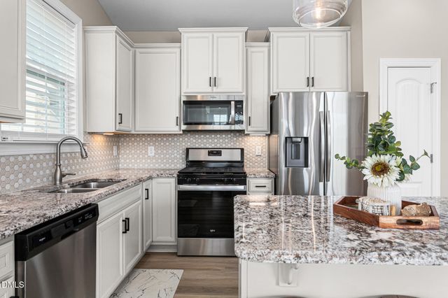 1072 Lobdale Court, Burlington, NC 27215