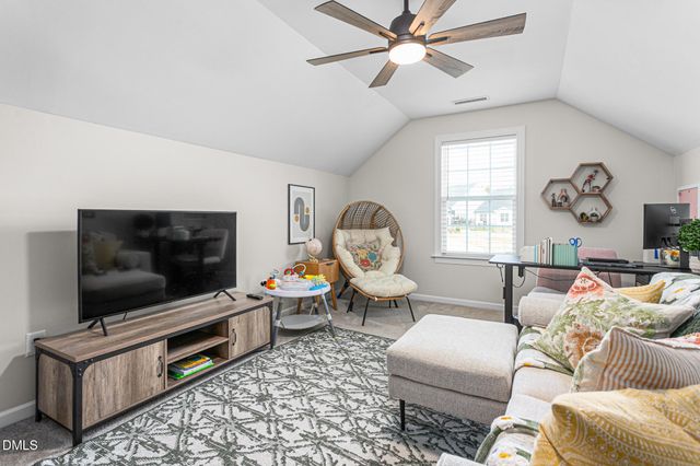 1072 Lobdale Court, Burlington, NC 27215