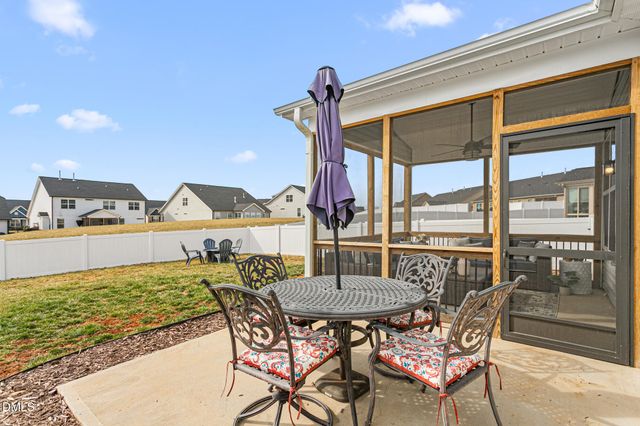 1072 Lobdale Court, Burlington, NC 27215