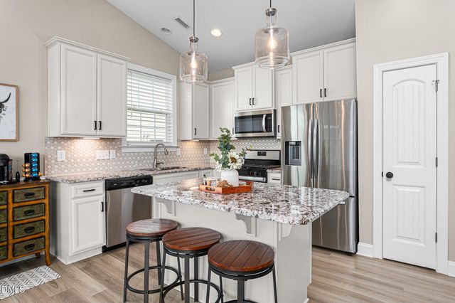 1072 Lobdale Court, Burlington, NC 27215