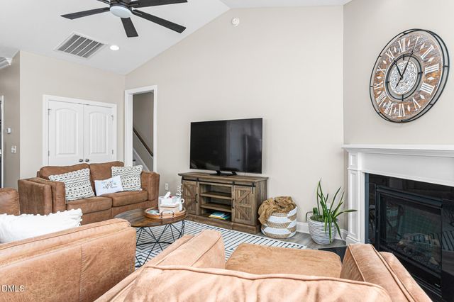 1072 Lobdale Court, Burlington, NC 27215