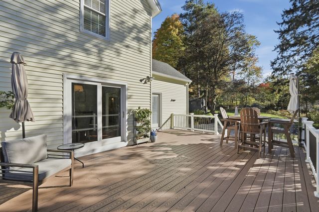 21 Myrtle Street, Leominster, MA 01453