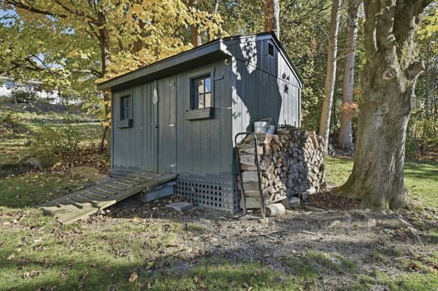 21 Myrtle Street, Leominster, MA 01453