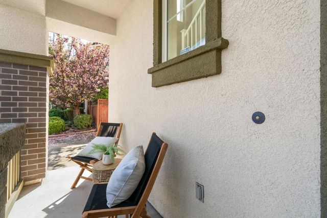 510 Sandlewood Street, Menlo Park, CA 94025