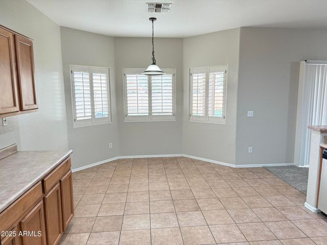 9124 W WILSHIRE Avenue, Phoenix, AZ 85037