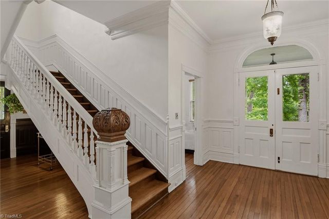514 W Banner Avenue, Winston-salem, NC 27107