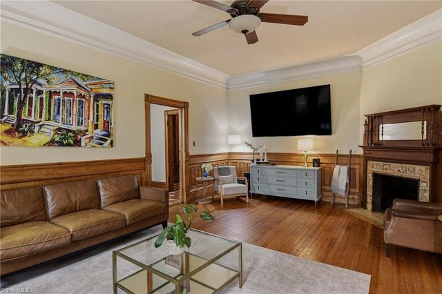 514 W Banner Avenue, Winston-salem, NC 27107