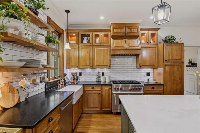 514 W Banner Avenue, Winston-salem, NC 27107