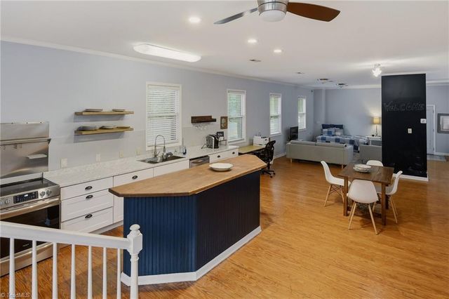 514 W Banner Avenue, Winston-salem, NC 27107