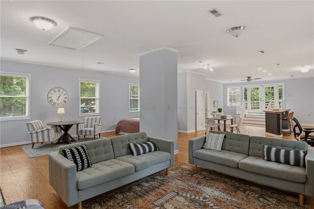 514 W Banner Avenue, Winston-salem, NC 27107
