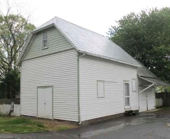 514 W Banner Avenue, Winston-salem, NC 27107