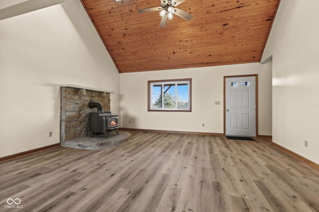 5668 S Nineveh Road, Franklin, IN 46131