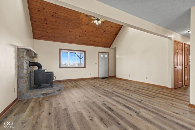 5668 S Nineveh Road, Franklin, IN 46131