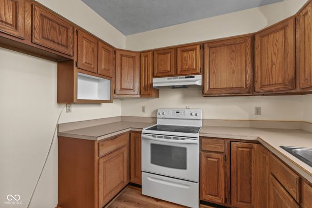 5668 S Nineveh Road, Franklin, IN 46131