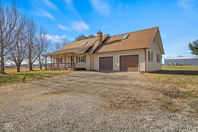 5668 S Nineveh Road, Franklin, IN 46131