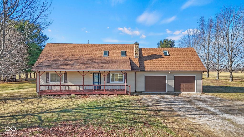 5668 S Nineveh Road, Franklin, IN 46131