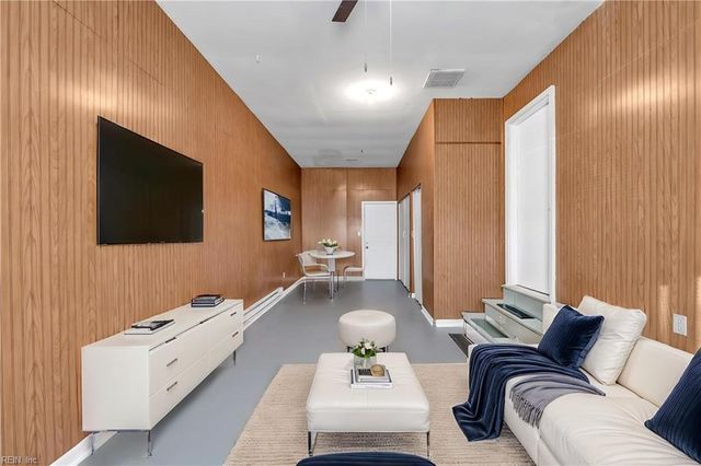 1120 Micott DR, Hampton, VA 23666