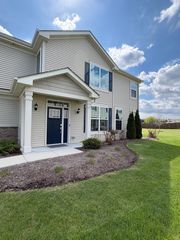 2001 Stuttle Road, Batavia, IL 60510