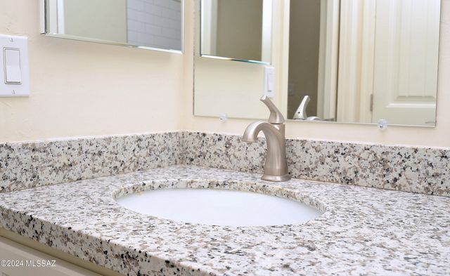 3726 E Mercedes Court, Tucson, AZ 85716