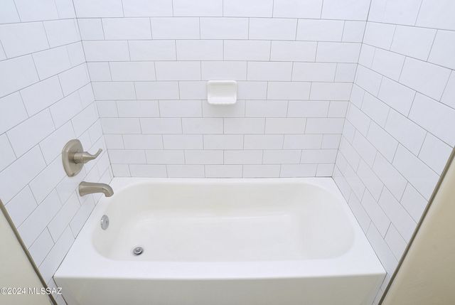 3726 E Mercedes Court, Tucson, AZ 85716