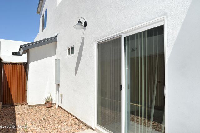 3726 E Mercedes Court, Tucson, AZ 85716