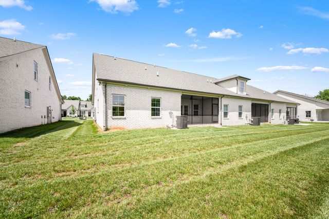 2290 Midland Rd Apt 4A, Shelbyville, TN 37160