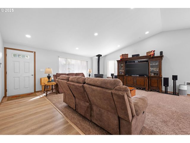 1615 PACIFIC RIDGE Ln, Hammond, OR 97121