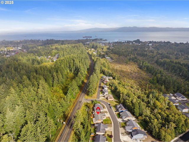 1615 PACIFIC RIDGE Ln, Hammond, OR 97121