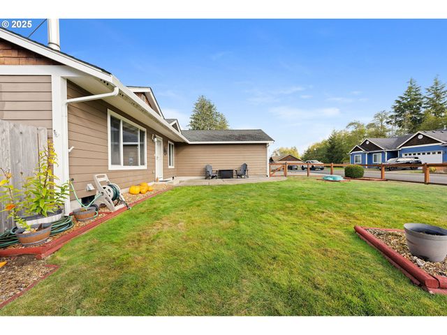 1615 PACIFIC RIDGE Ln, Hammond, OR 97121
