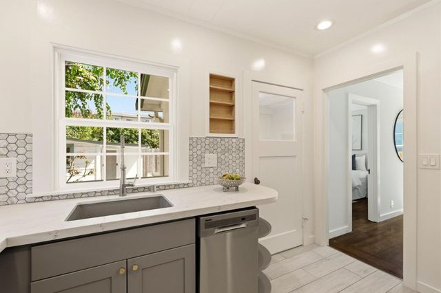 641 Waltermire Street, Belmont, CA 94002