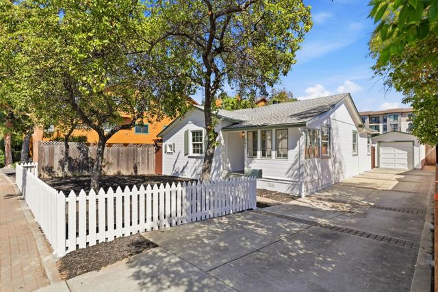 641 Waltermire Street, Belmont, CA 94002