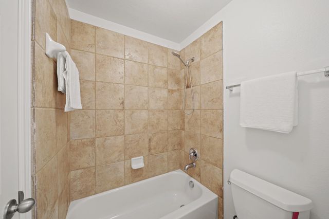 5906 Nine Mile Lane, Missouri City, TX 77459