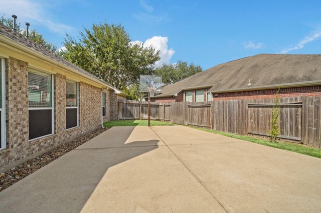 5906 Nine Mile Lane, Missouri City, TX 77459