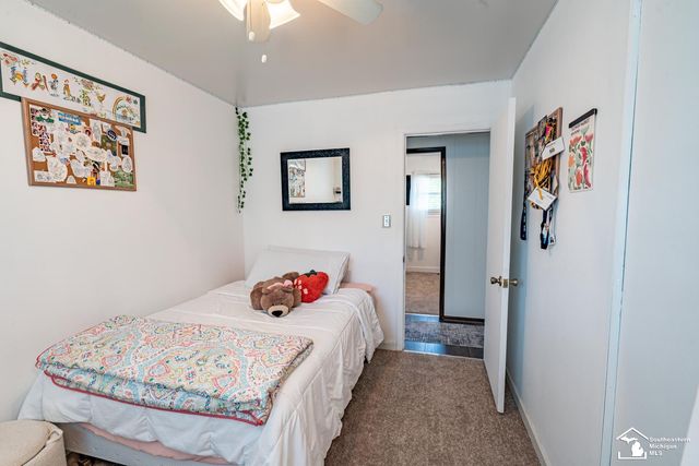 377 Argyle Crescent Road, Milan, MI 48160