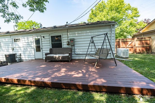 377 Argyle Crescent Road, Milan, MI 48160