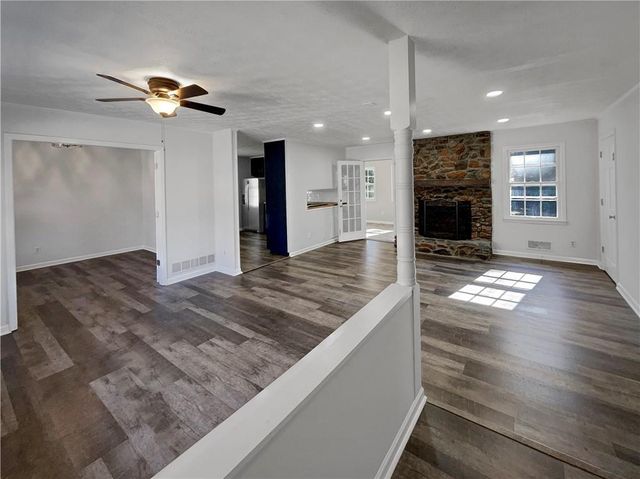 512 Hidden Hills Court, Marietta, GA 30066