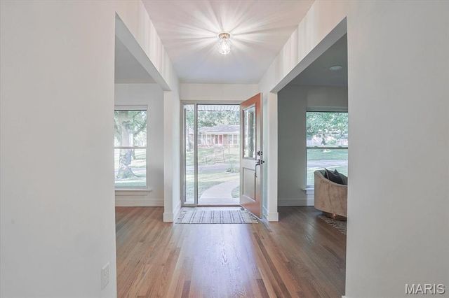 45 Pricewoods Lane, St Louis, MO 63132