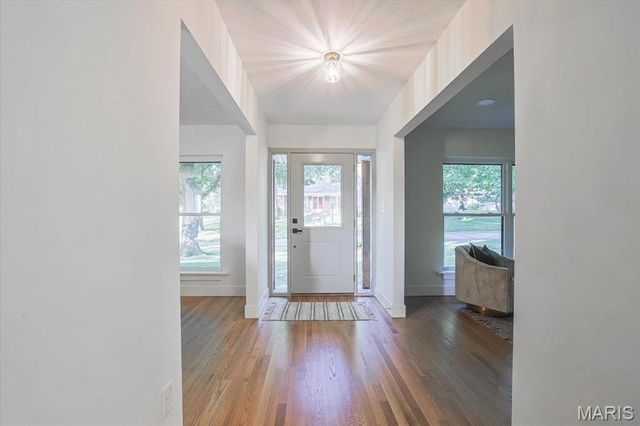 45 Pricewoods Lane, St Louis, MO 63132