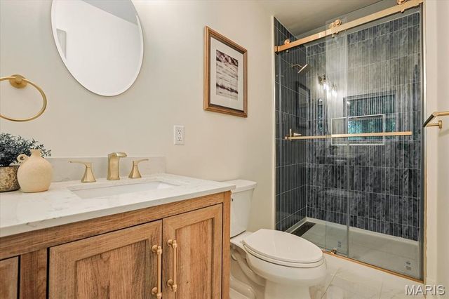 45 Pricewoods Lane, St Louis, MO 63132