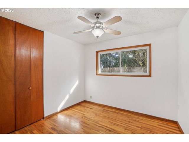 155 MELVIN Ave, St Helens, OR 97051