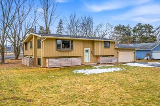1026 Monroe Street N, Hudson, WI 54016