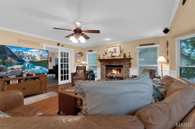 147 Foxtail Drive, St Charles, MO 63303