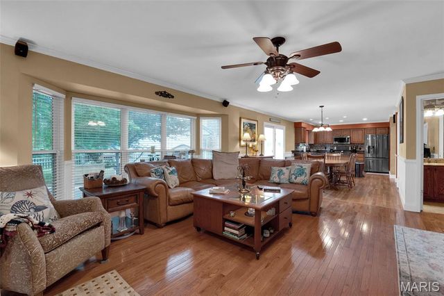 147 Foxtail Drive, St Charles, MO 63303