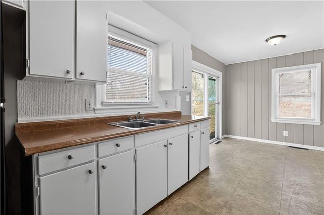 6212 E 95TH Terrace, Kansas City, MO 64134