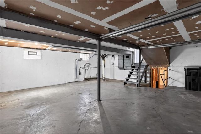 6212 E 95TH Terrace, Kansas City, MO 64134